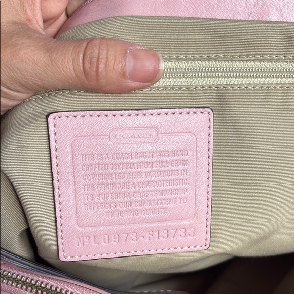 Coach Soft Pink Leather Shoulder Bag - Picture 2 of 10